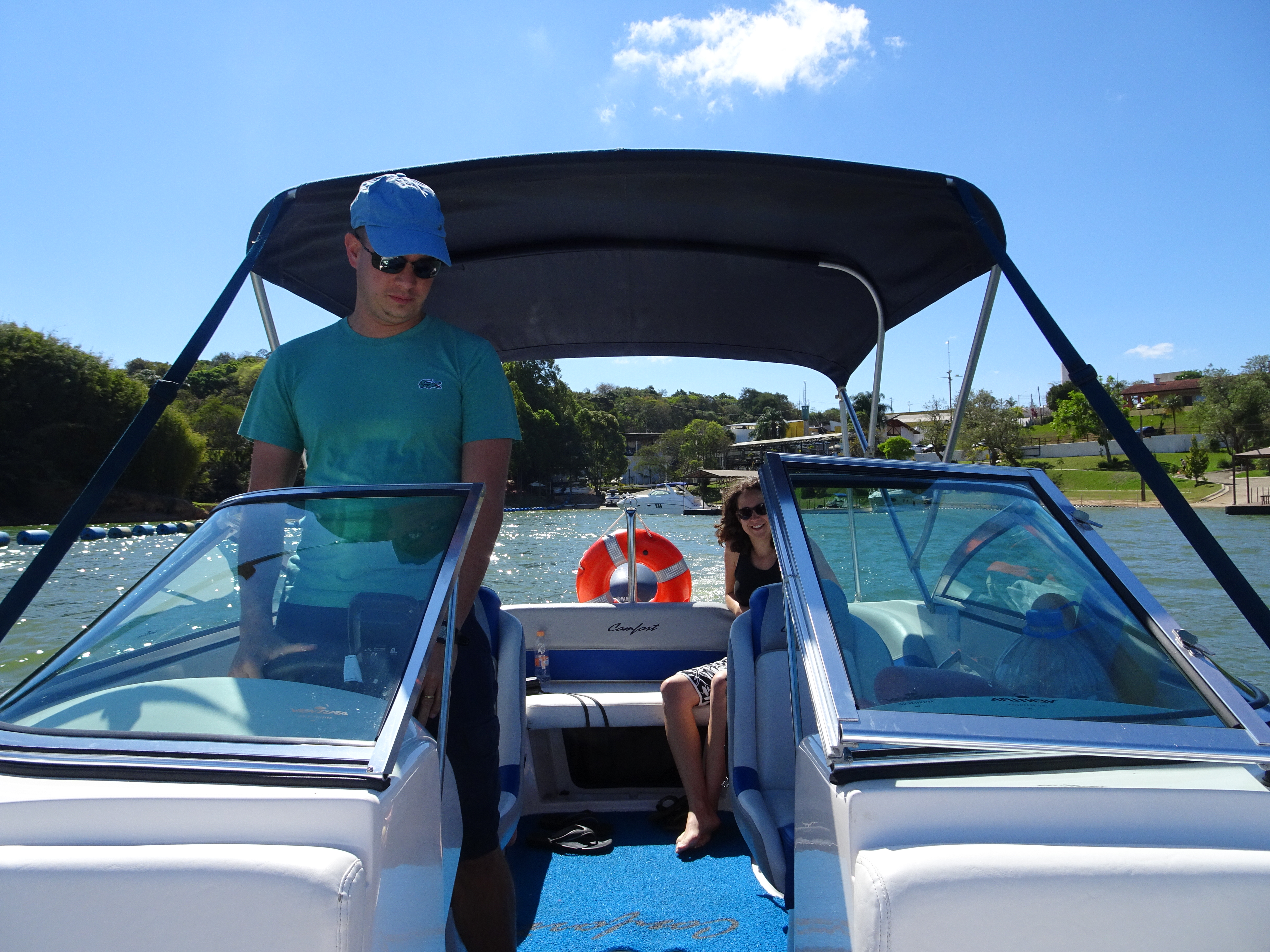 Kapitän Gustavo auf seinem Boot