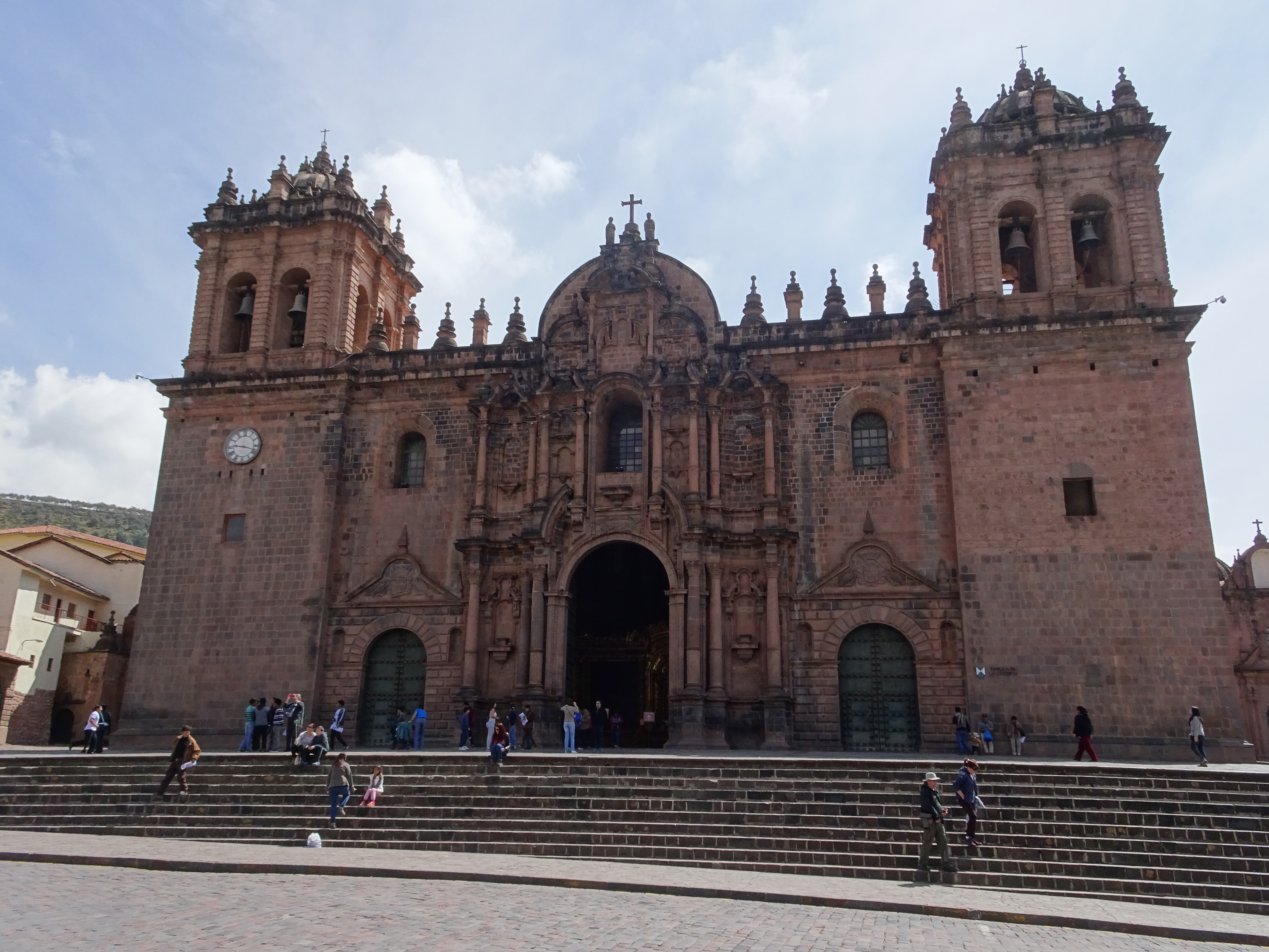 Die grösste der 14 katholischen Kirchen Cuscos