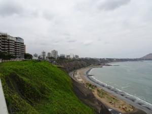 Aussicht über den Strand von Lima